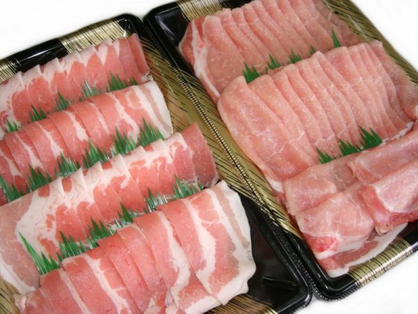 画像1: 【肉の匠 テラオカ★ご贈答用★送料無料★美味しい豚肉のお試しセット!!!　大阪プレミアムポーク　豚ロースしゃぶ肉４００ｇ＋豚バラしゃぶ肉４００g　お値打ち商品♪ (1)